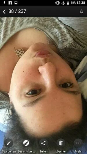Ria Pompadour content