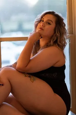 Rikki Poynter content