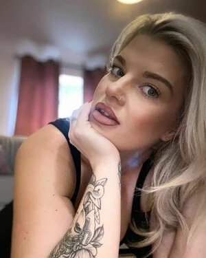 Robyn Quinn content