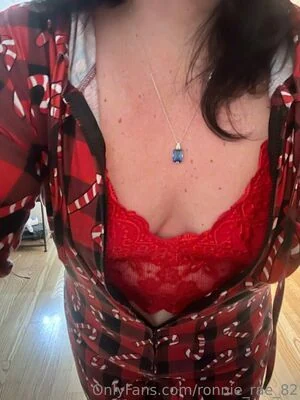 ronnie_rae_82 content