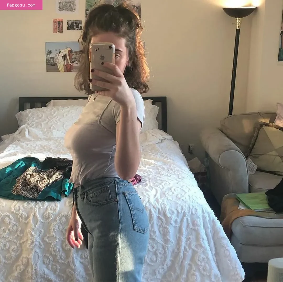 Rachel Sennott