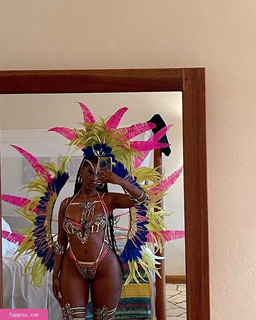 Raven Tracy / soooraven