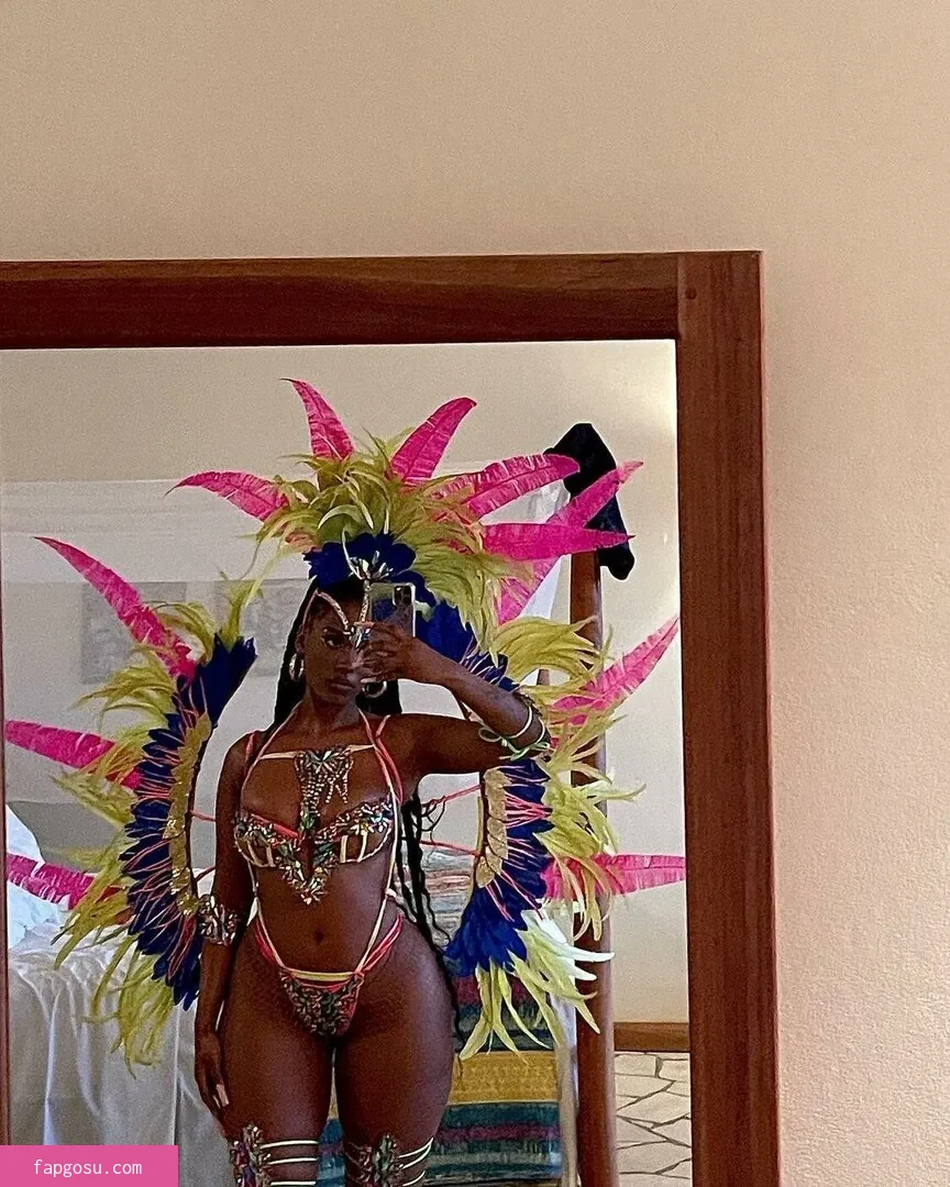Raven Tracy / soooraven