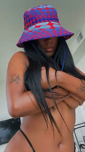 Raven Tracy / soooraven content