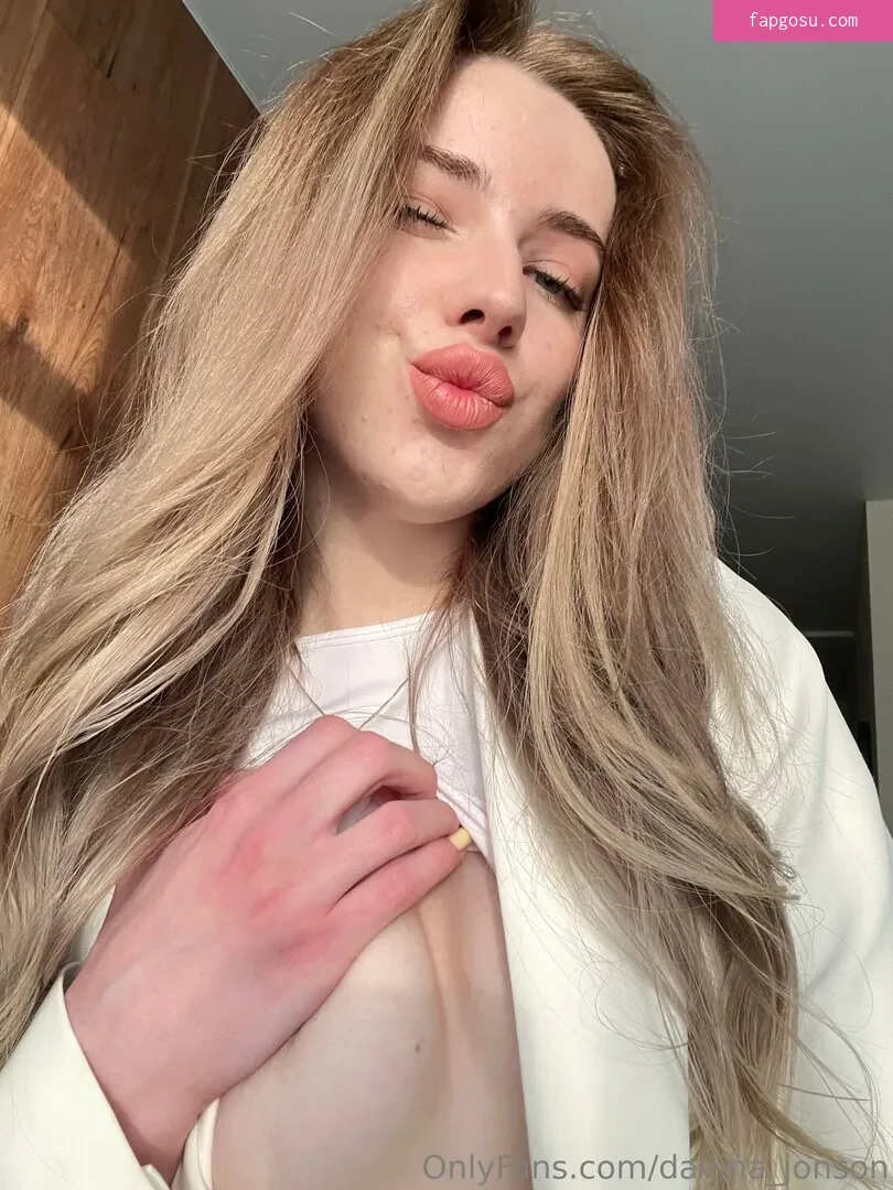 roxxy_webb