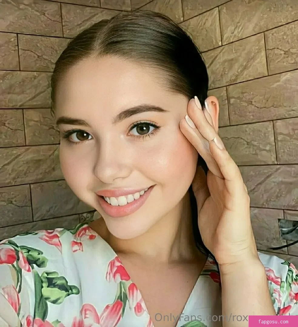 roxxy_webb