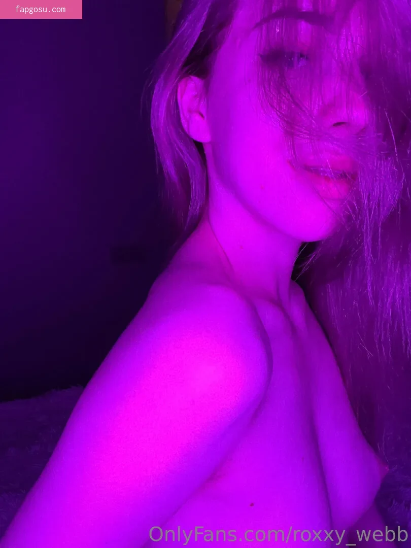 roxxy_webb