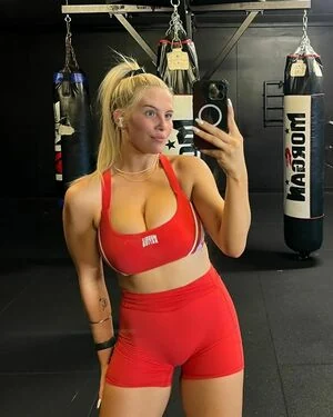 Ruby Warren content