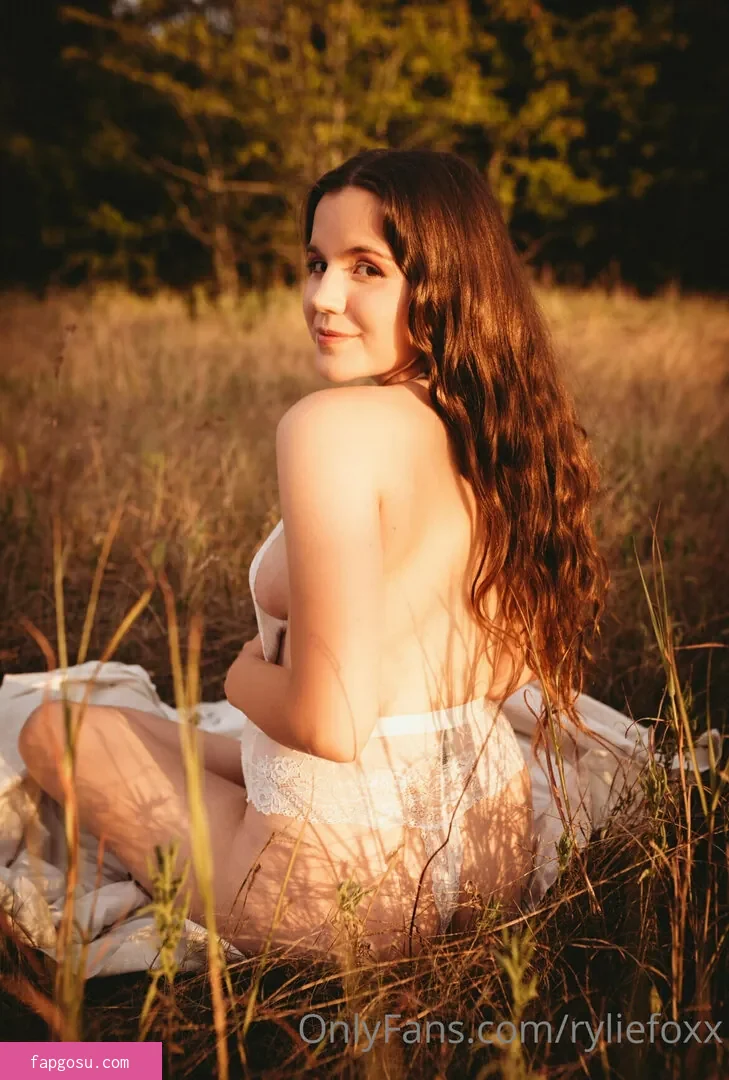 ryliefoxx