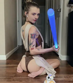 Sadgirlastrid content