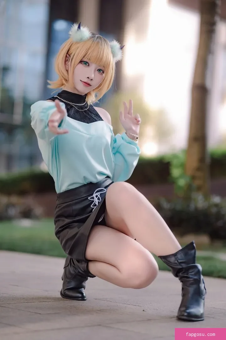 sakuracyan_