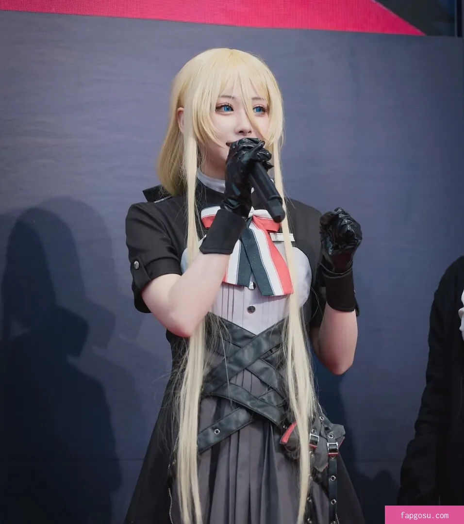 sakuracyan_