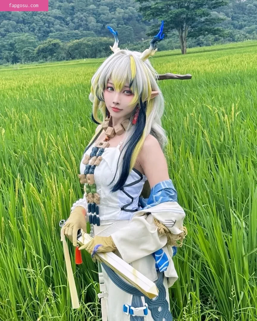 sakuracyan_