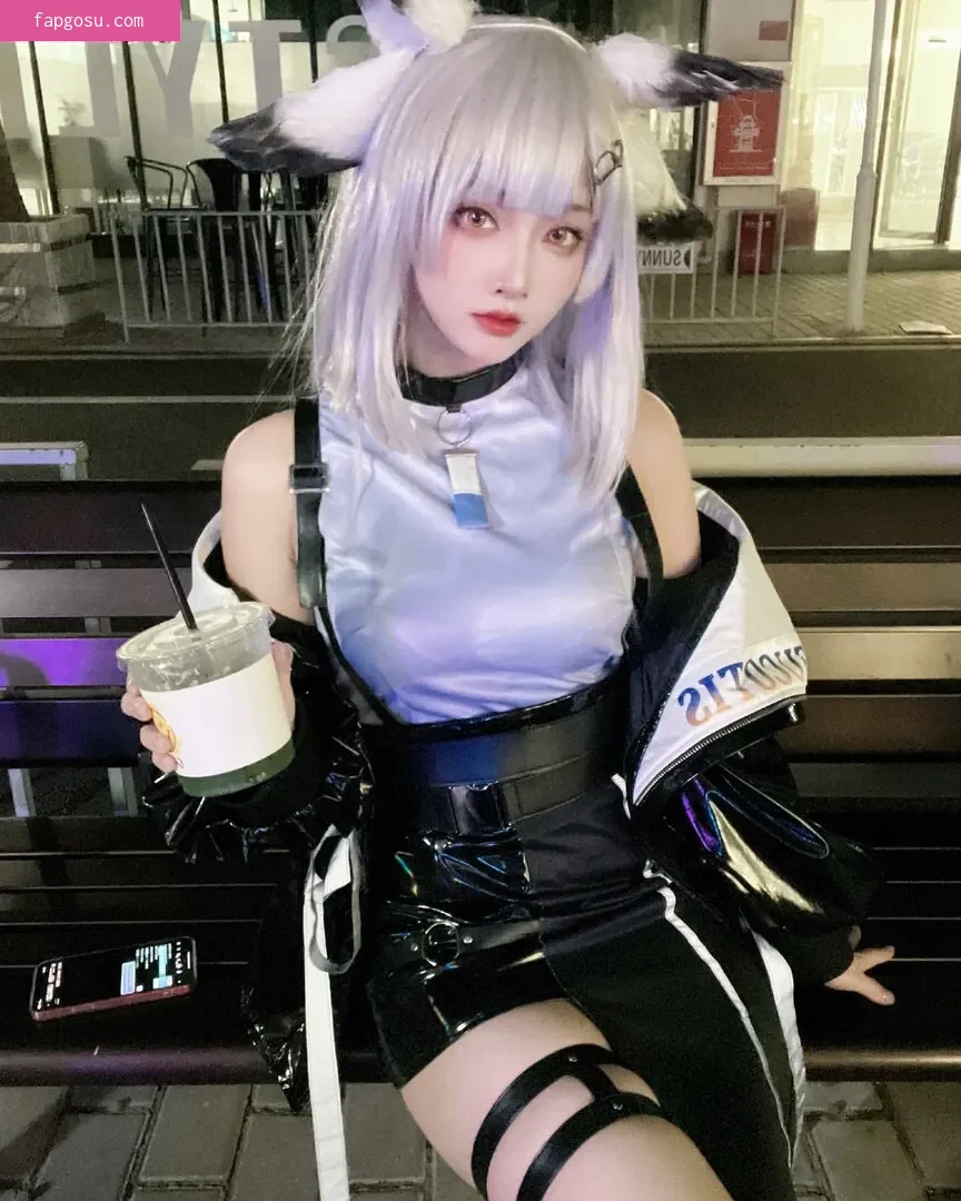 sakuracyan_