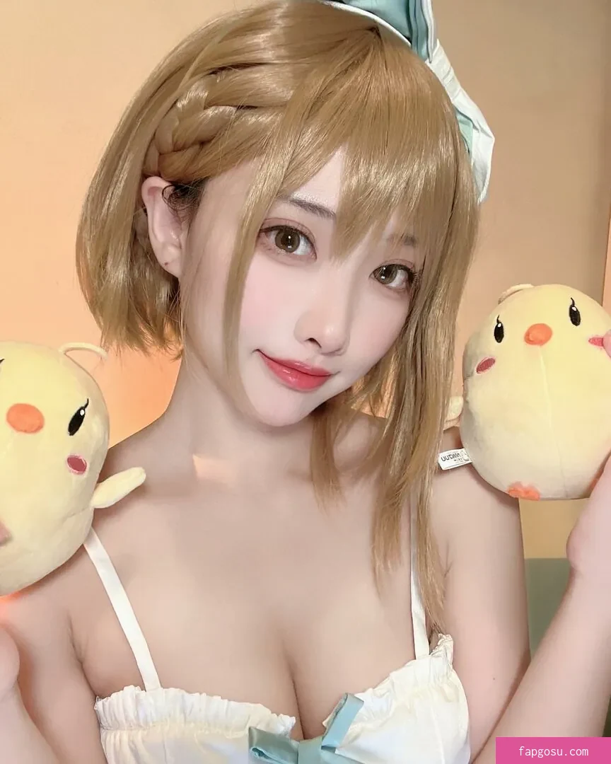 sakuracyan_