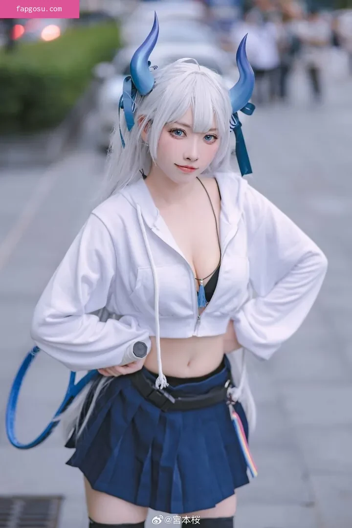 sakuracyan_