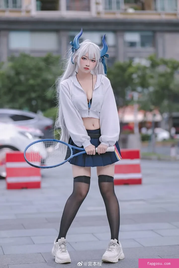 sakuracyan_