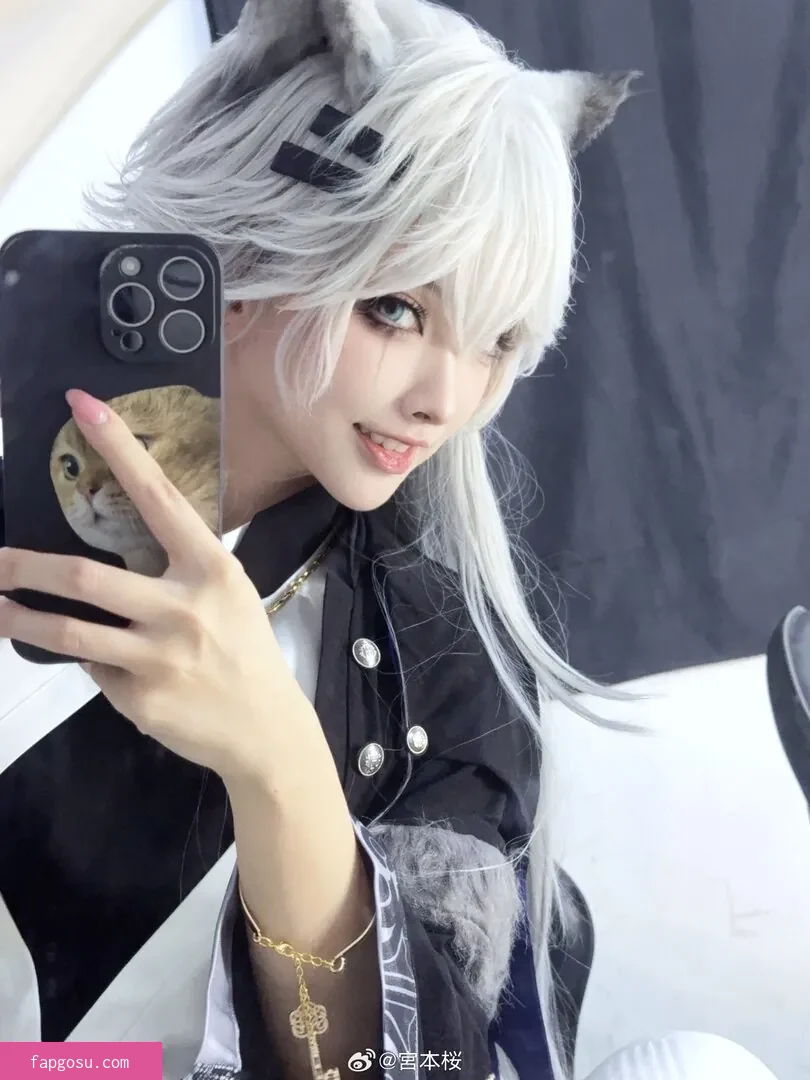sakuracyan_