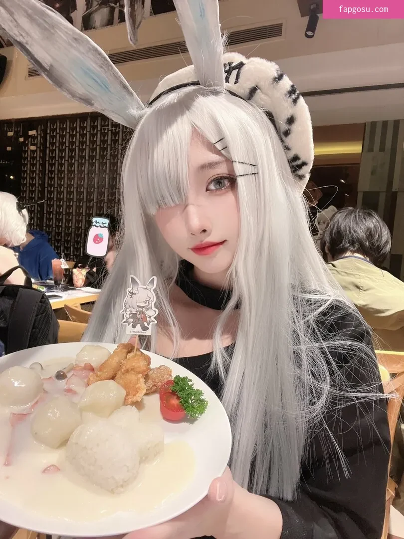 sakuracyan_