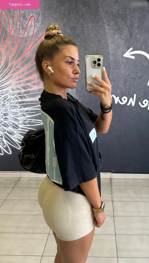 Sarah.anca