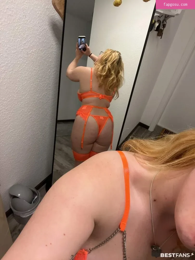 Sarahfahr9