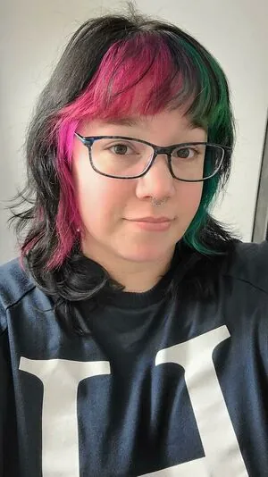 sarahjsaint content