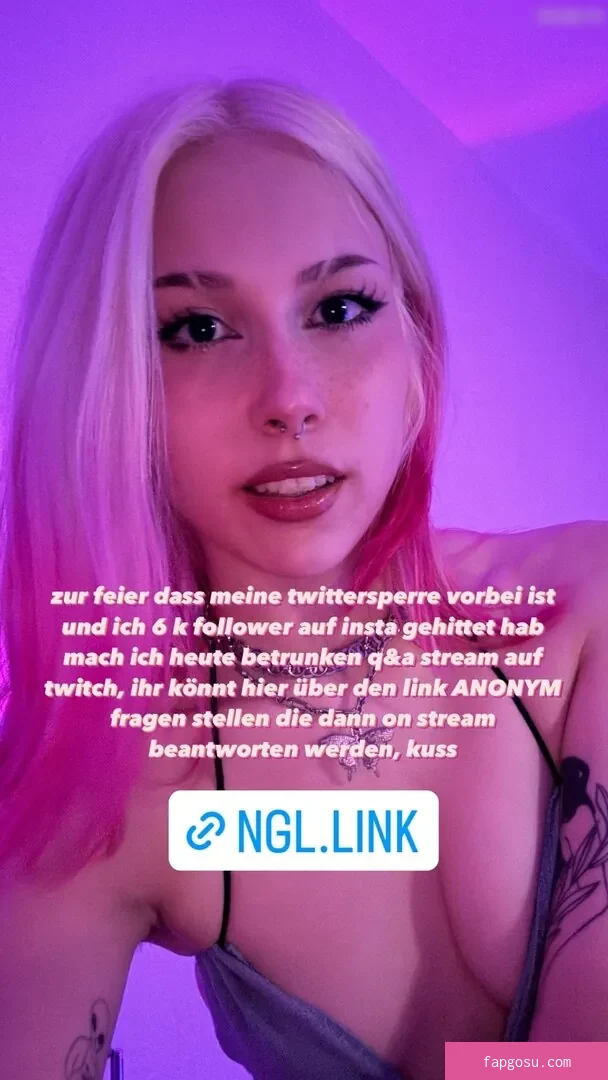Sarahtoninx9_