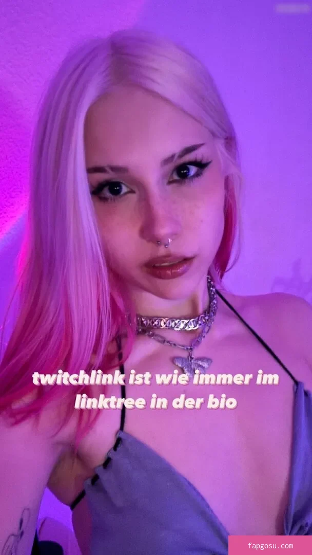 Sarahtoninx9_