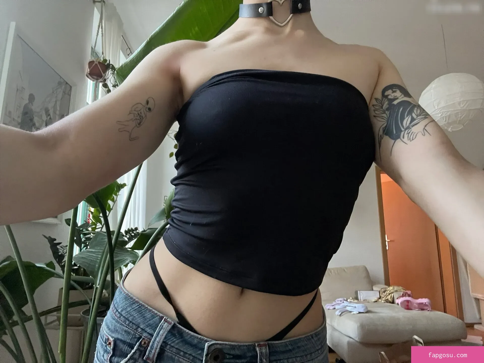 Sarahtoninx9_