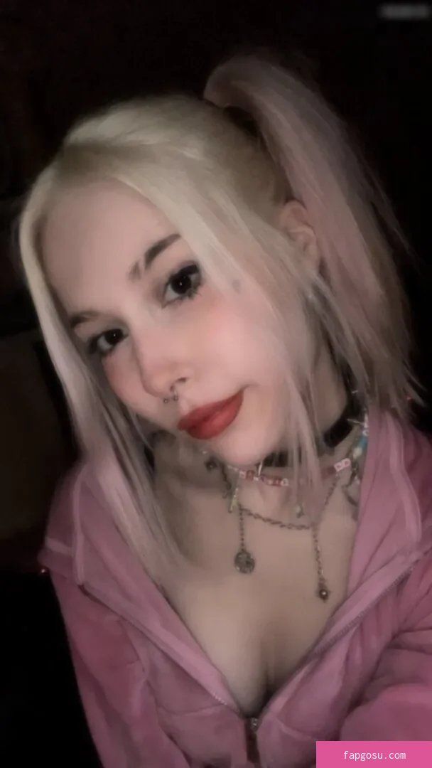 Sarahtoninx9_