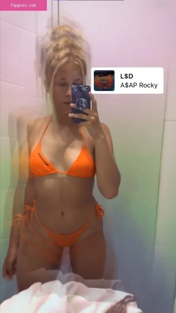 Sarahtoninx9_