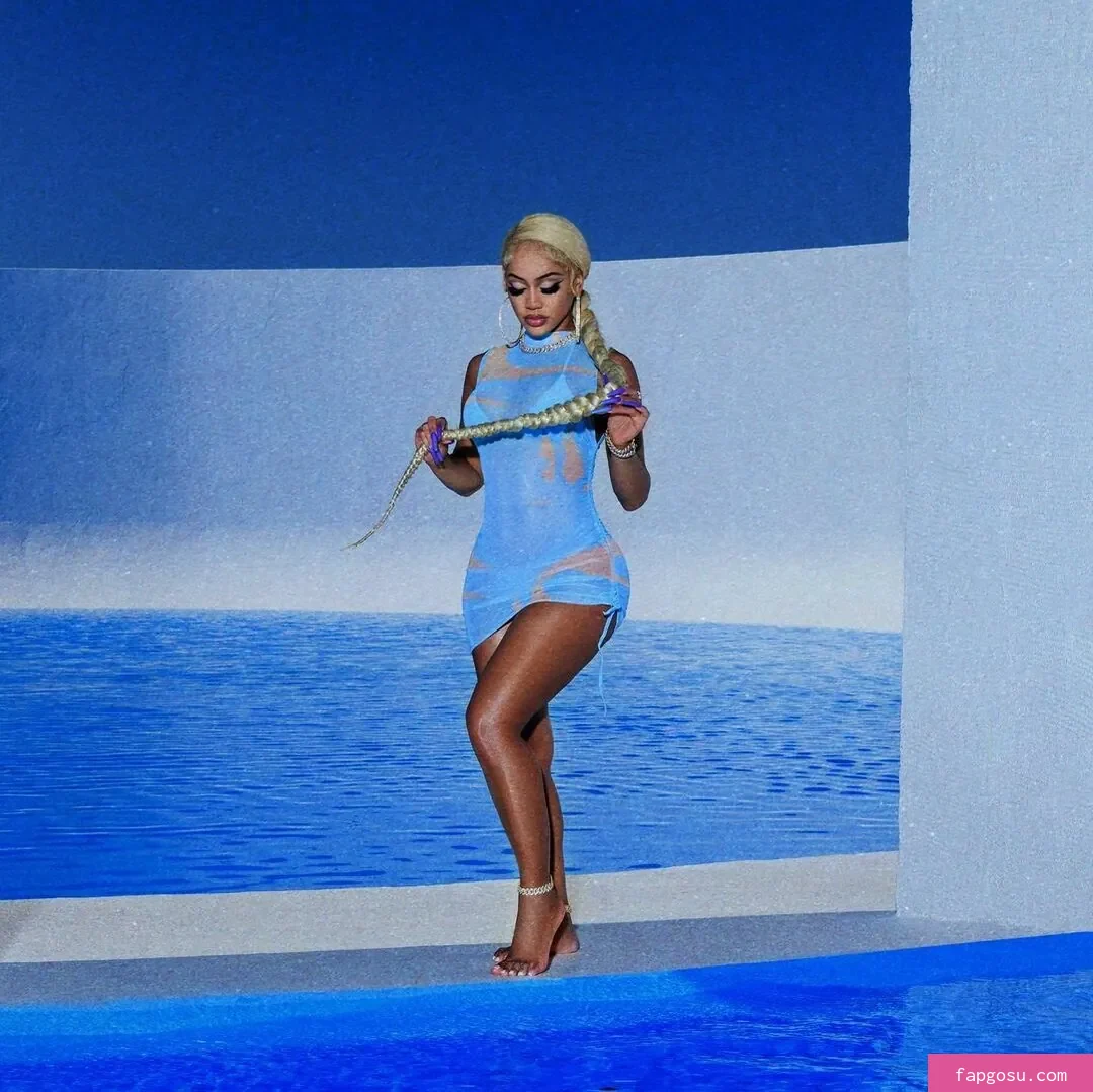 Saweetie