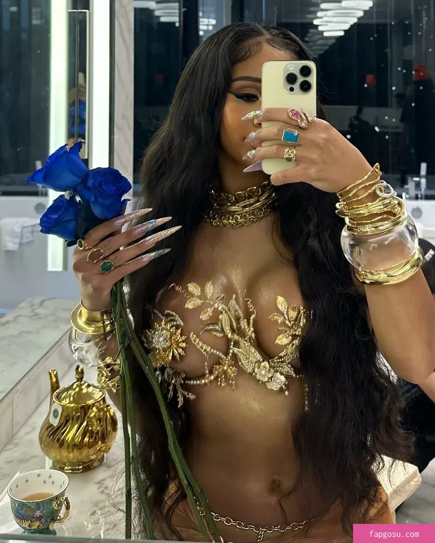 Saweetie