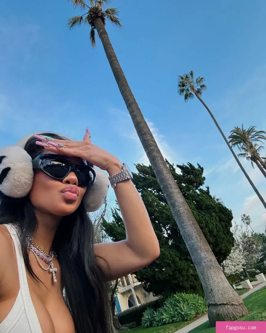 Saweetie