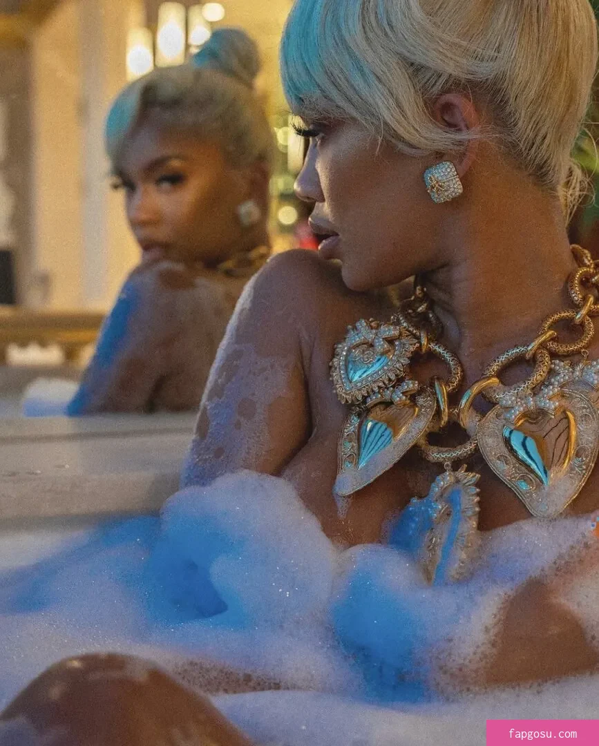 Saweetie