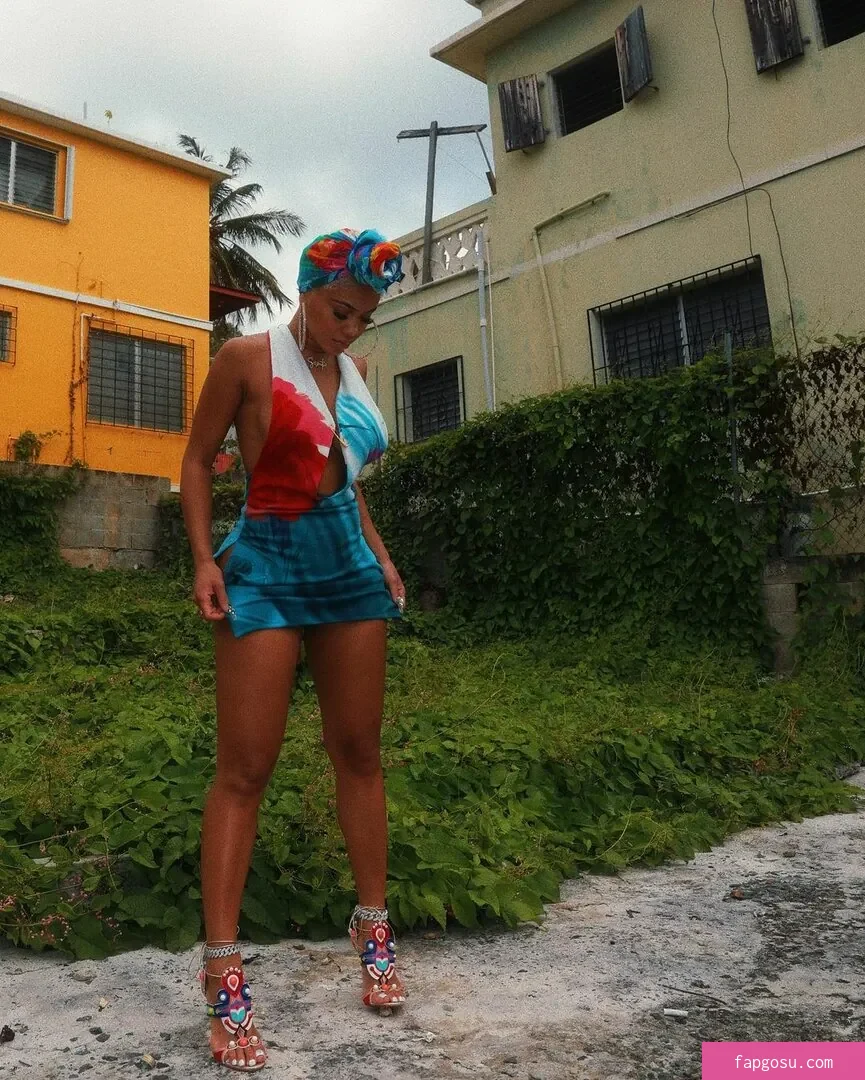 Saweetie