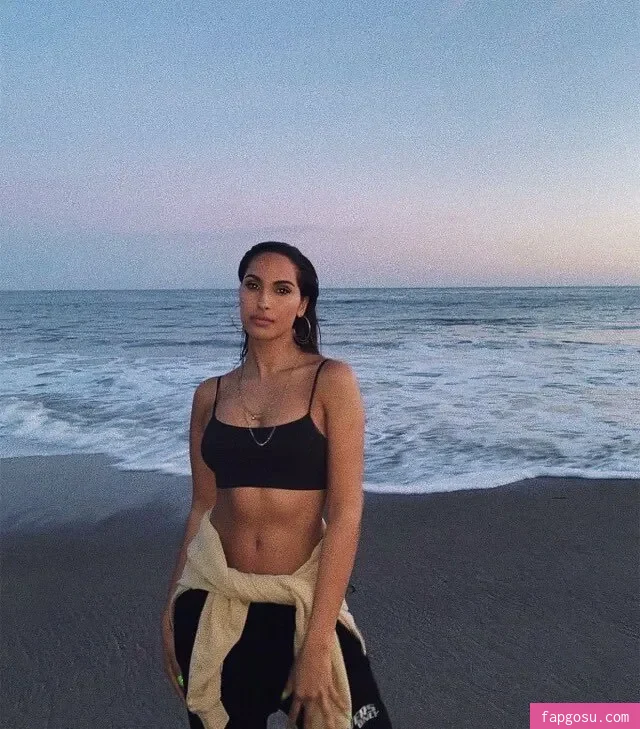 Snoh Aalegra