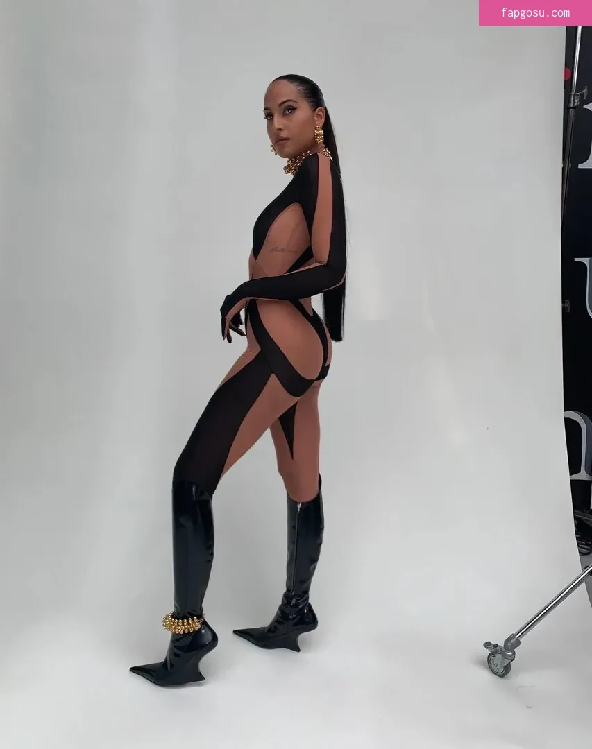 Snoh Aalegra