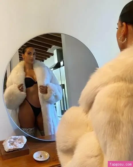 Snoh Aalegra