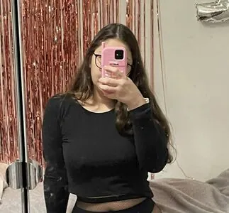 s3ny_b3ar content
