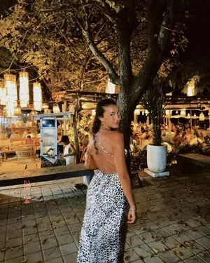 Sara Balzer content