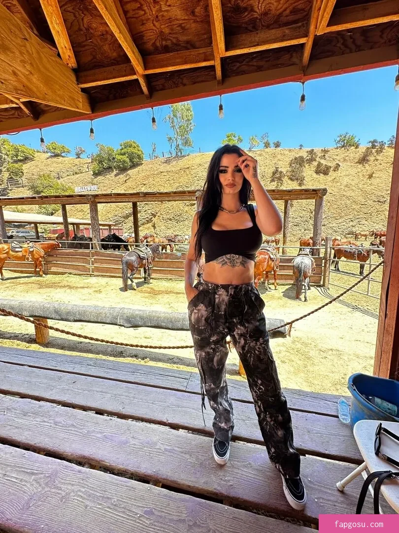 Saraya Bevis