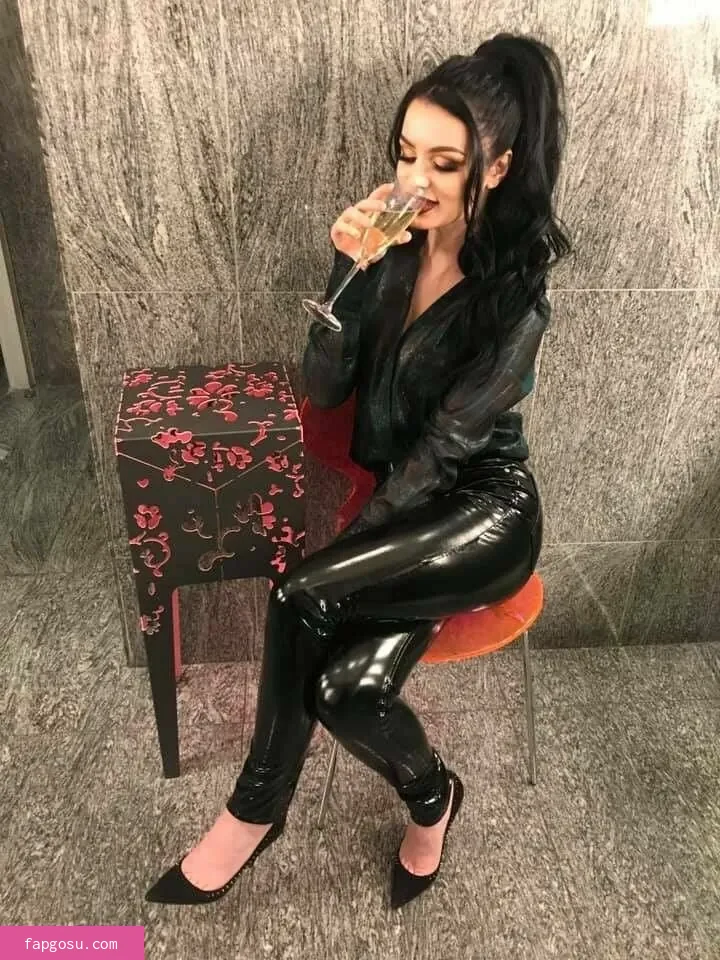 Saraya Bevis
