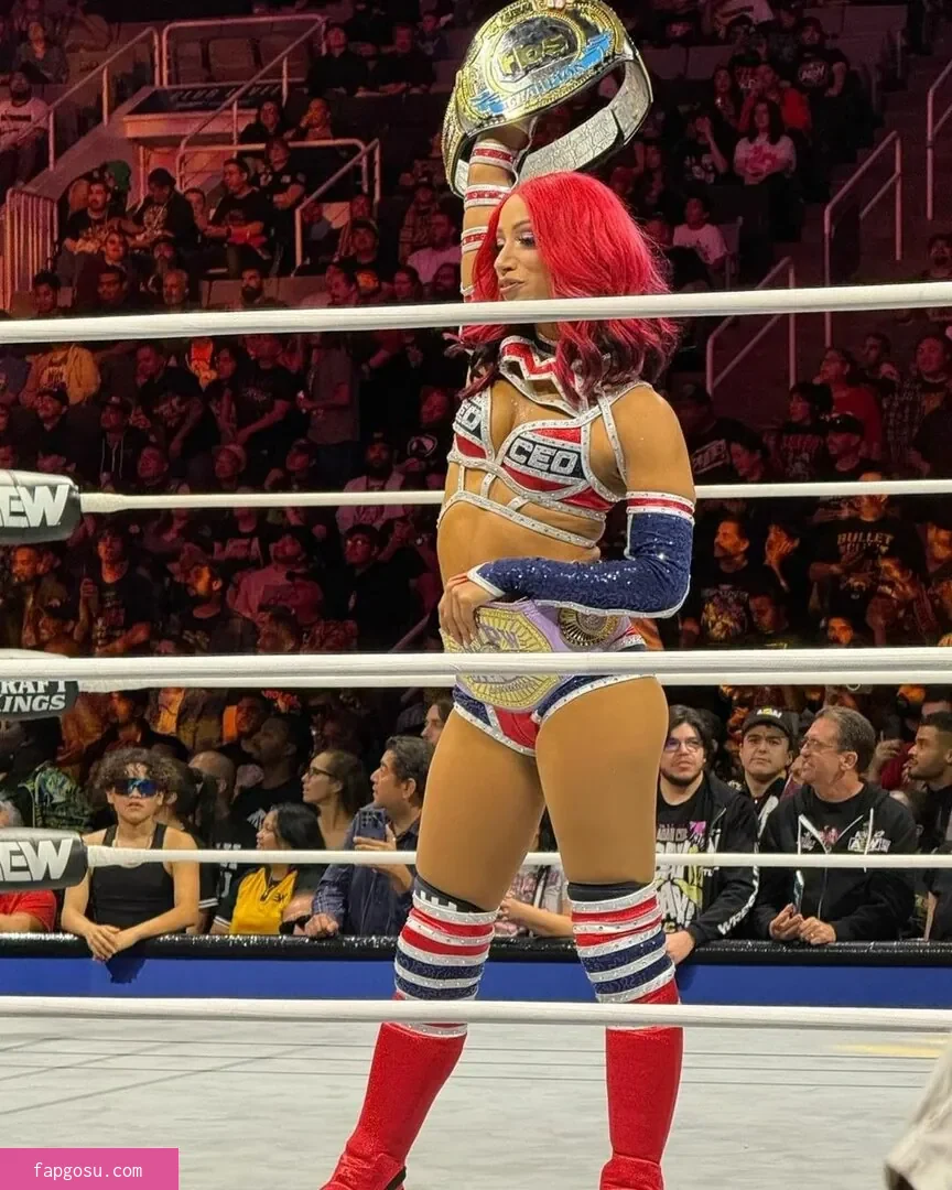 Sasha Banks