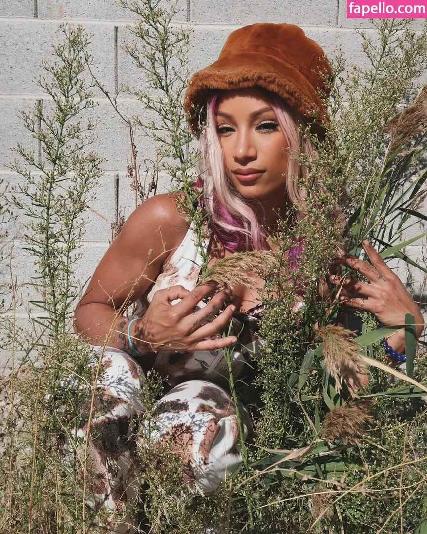 Sasha Banks