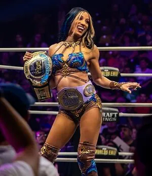 Sasha Banks