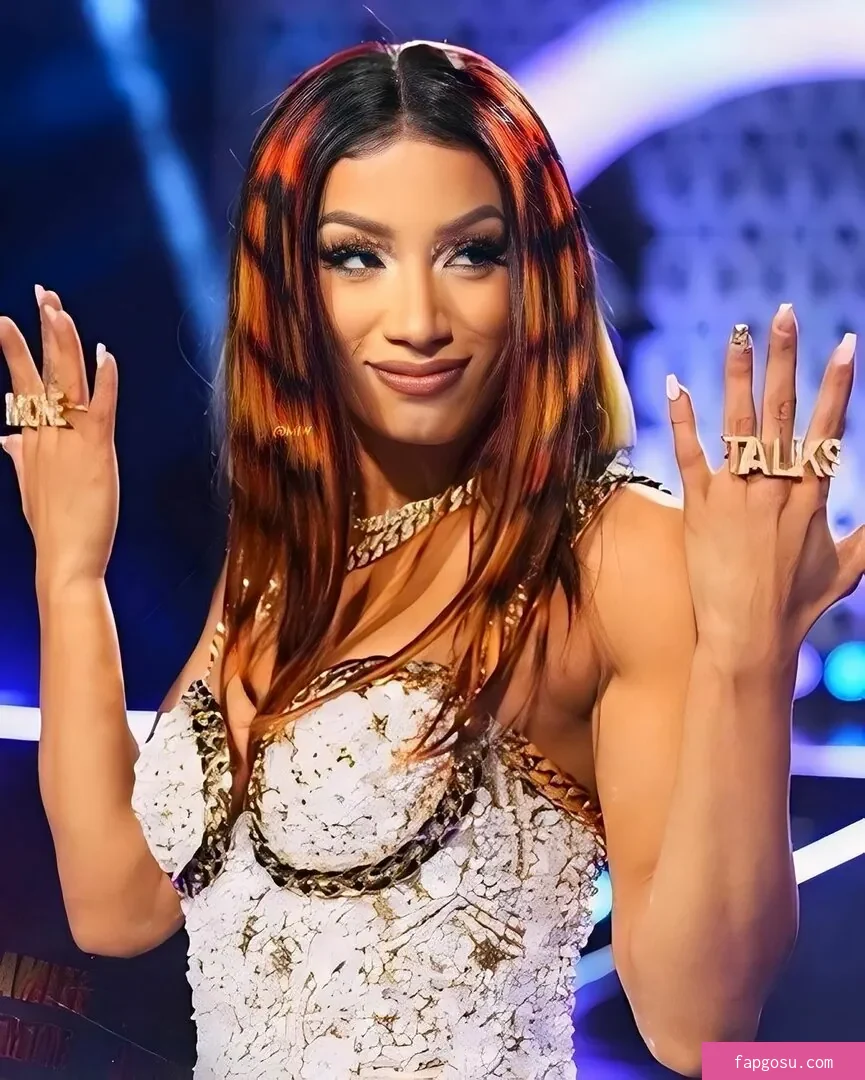 Sasha Banks