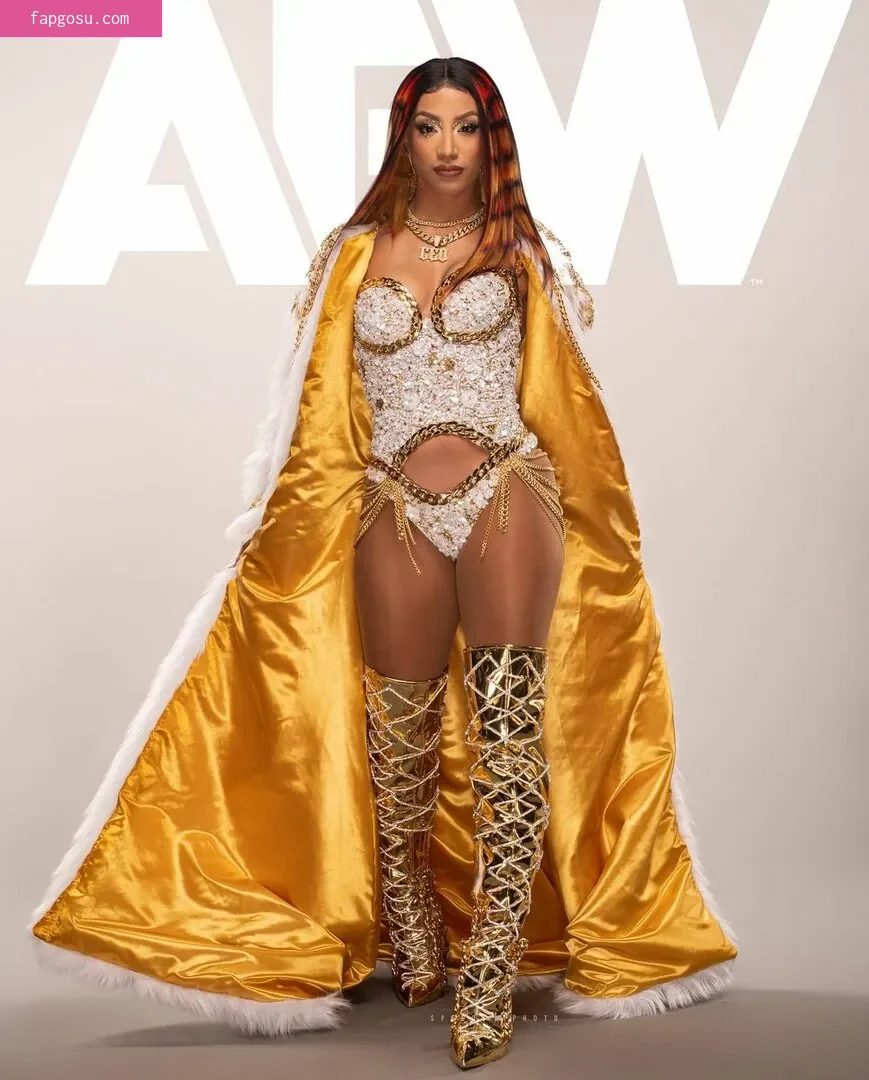 Sasha Banks