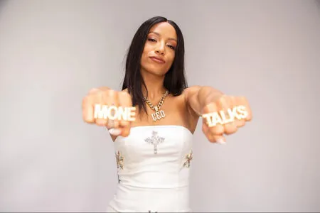 Sasha Banks