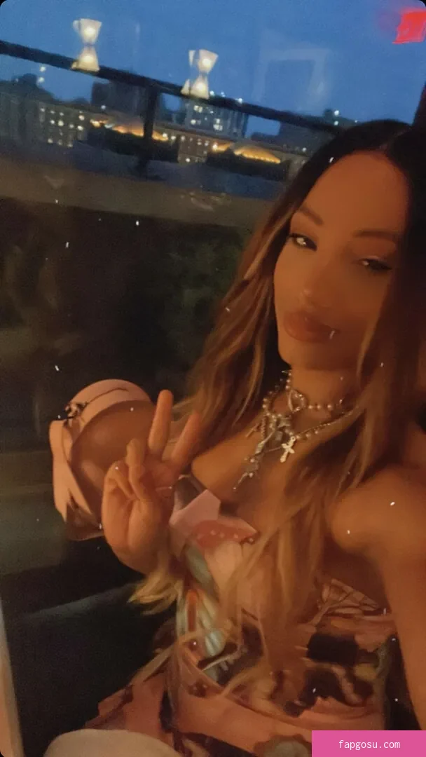 Sasha Banks